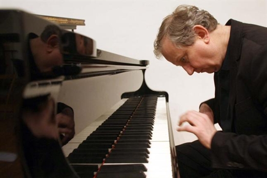 Wim Mertens en concierto 