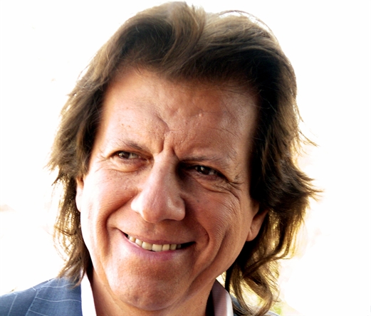 Noche de tangos en el Romea con Carlos Orayen