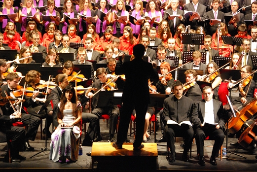 La Orquesta Sinfónica de la UCAM interpreta un programa de música rusa