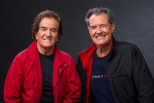  El Dúo Dinámico repasa sus más de 50 años de carrera musical 