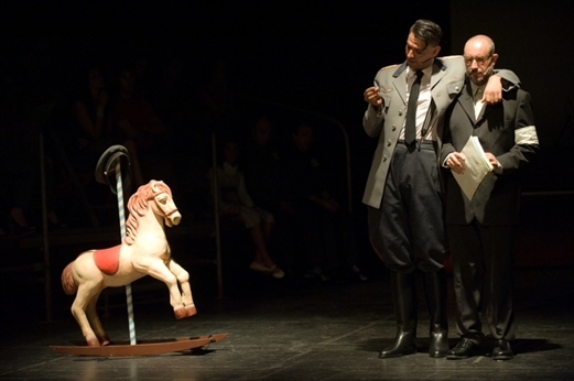 'Himmelweg, el camino del cielo', una metáfora sobre la teatralización de la vida 