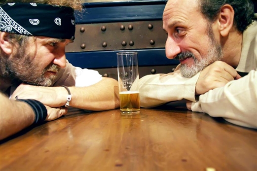 ‘Una más y nos vamos’, un canto a la amistad