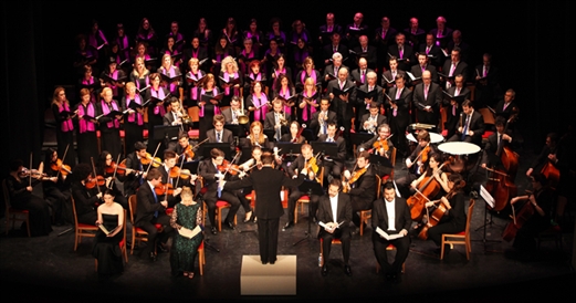 La Coral Discantus y la Orquesta Sinfónica de la UCAM interpretan Carmina Burana